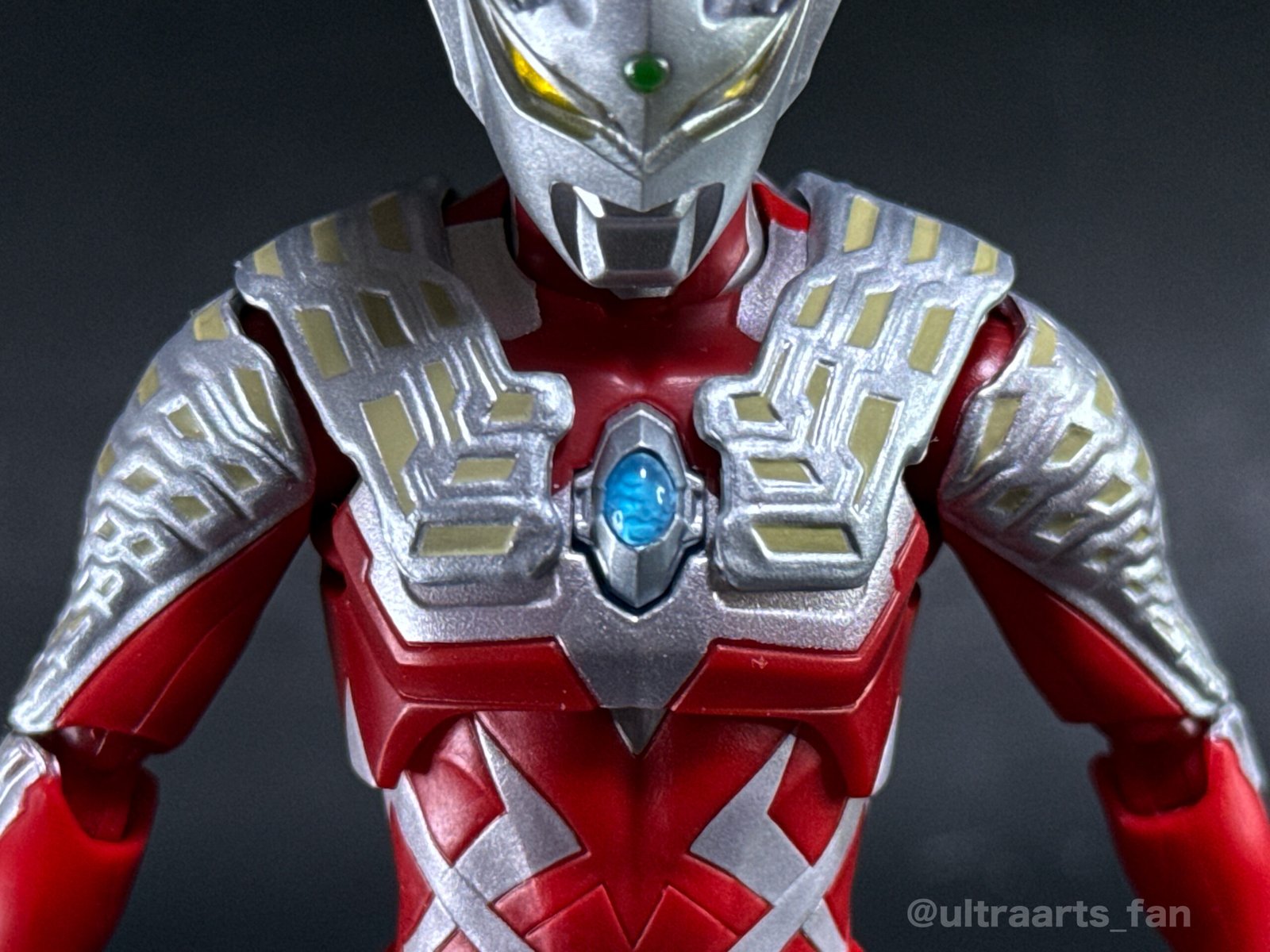 簡易レビュー】S.H.Figuarts ウルトラマンゼロ ワイルドバースト